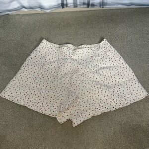 Disney Alice in Wonderland white soft shorts with geometric hearts